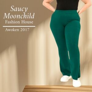 NWT • Torrid • Full Length Signature Waist Flare Pocket Legging 1 (14/16) Green